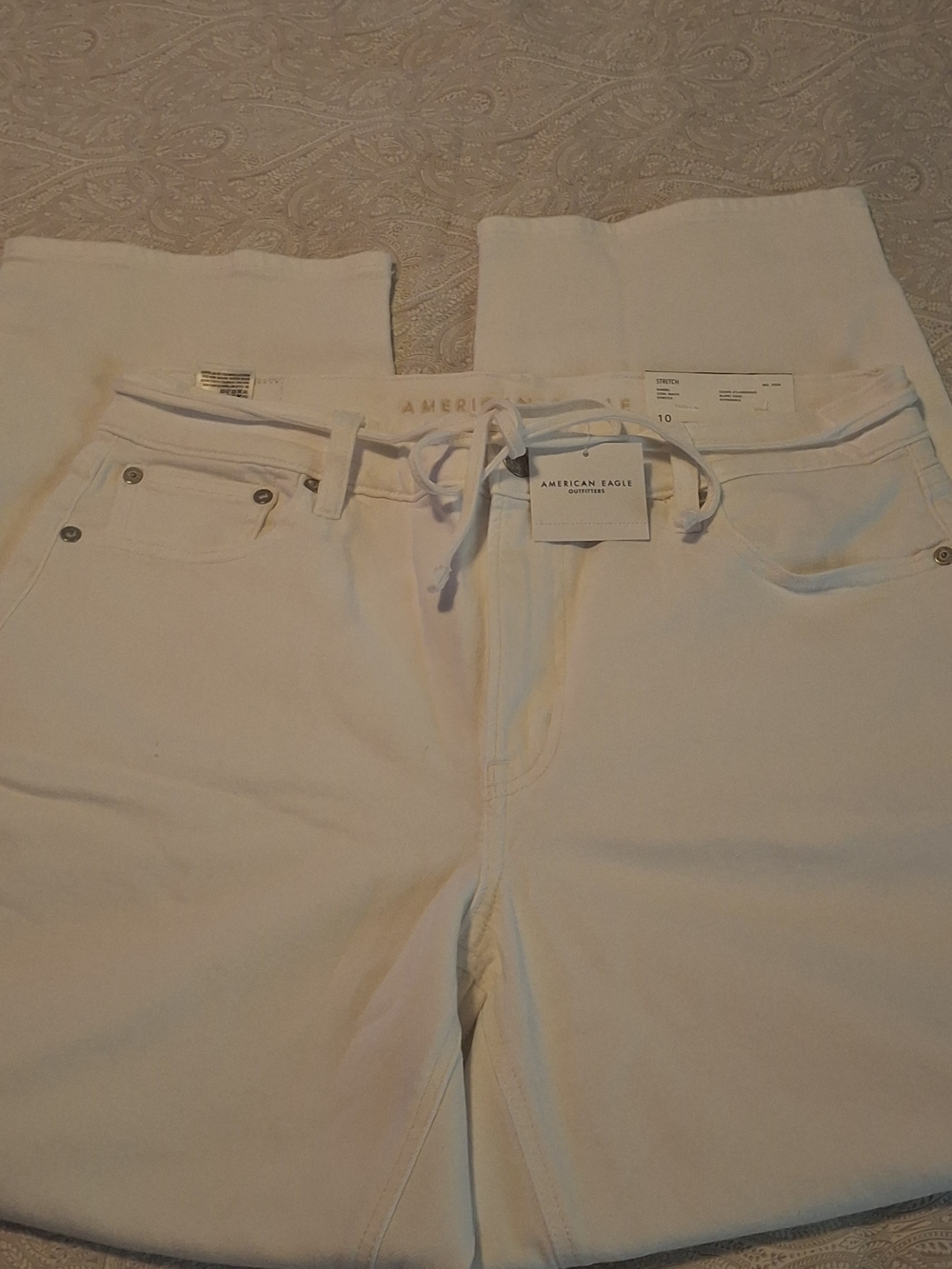 American Eagle Outfitters Women’s White Stretch Jeans - Picture 3 of 6